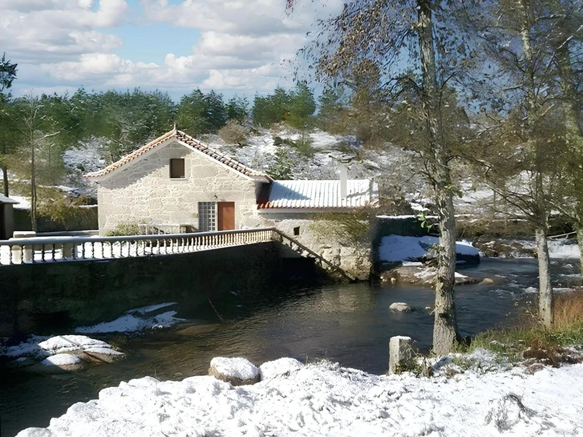 Charming Villa In Segoes With A Private Pool Eksteriør billede