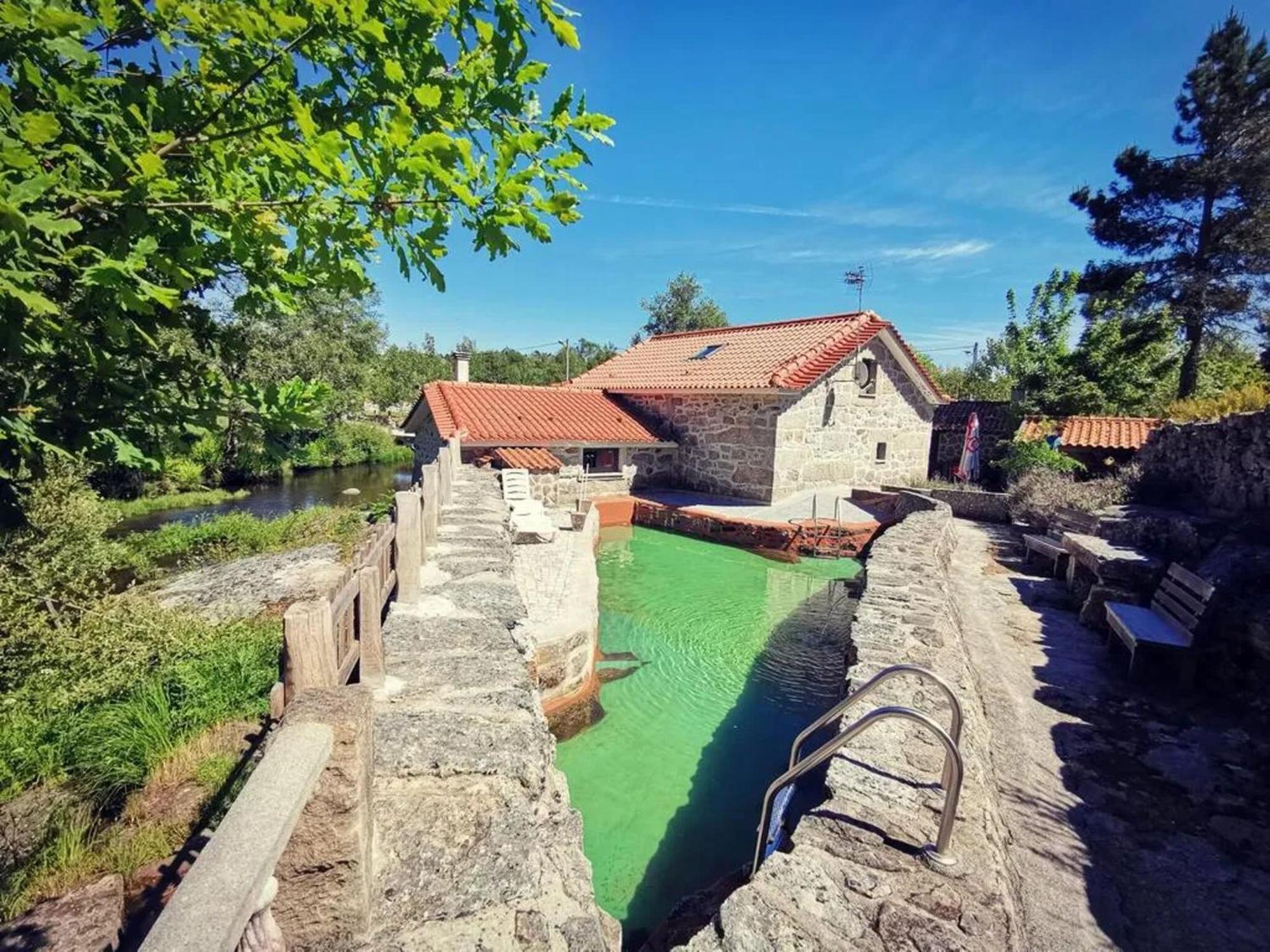 Charming Villa In Segoes With A Private Pool Eksteriør billede